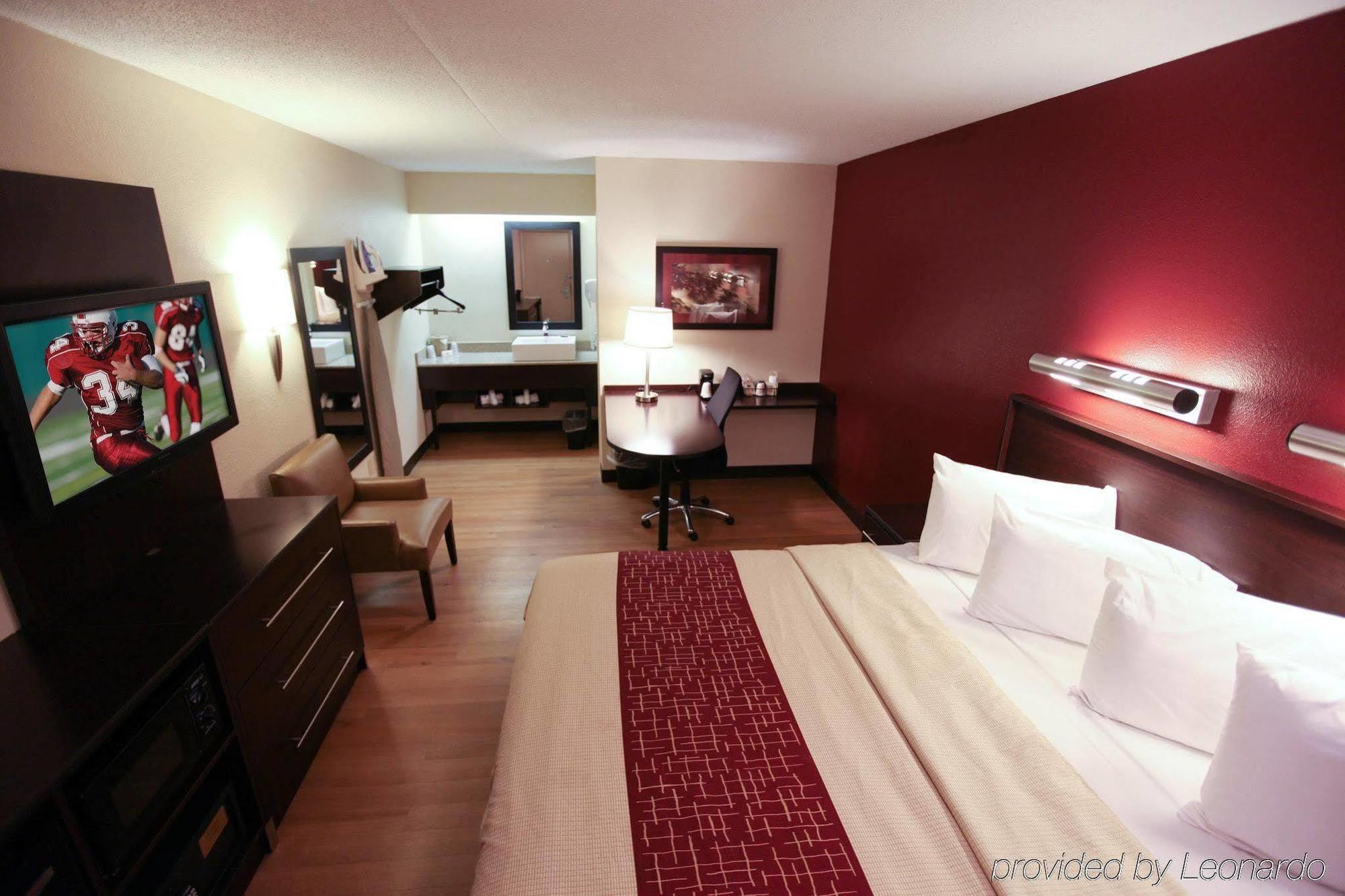 Red Roof Inn Plus+ University At Buffalo - Amherst Eksteriør bilde